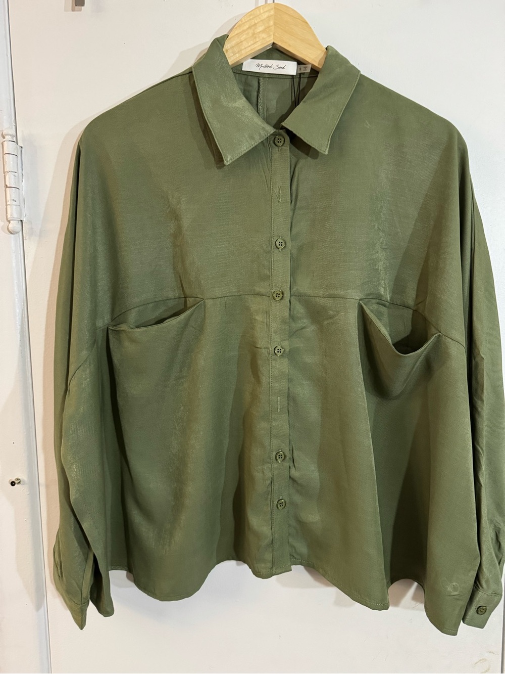 Mustard Seed Olive Green Button-Front Women's Top